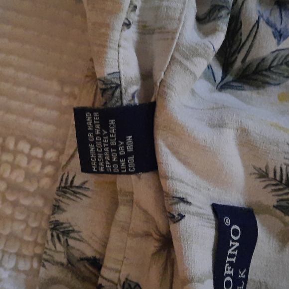 Men's Hawaiian shirt-XL - Picture 6 of 6